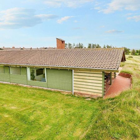 6 Person Holiday Home On A Holiday Park In 汉斯特霍尔姆 外观 照片